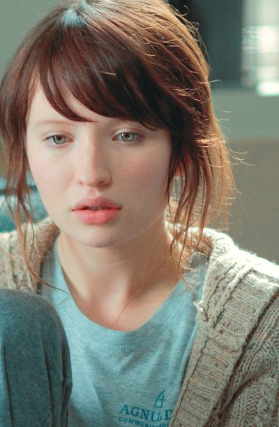 andrew wisner recommends emily browning breasts pic