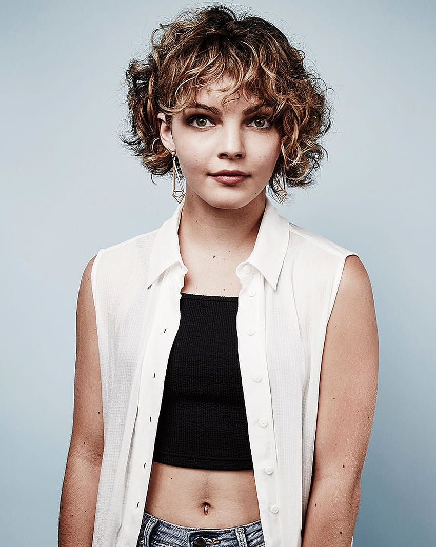 chris crossey recommends camren bicondova sexy pic