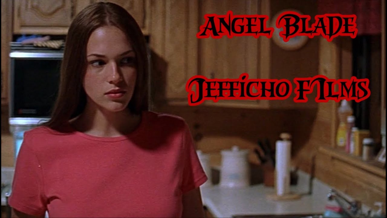 donnie mendez recommends Amanda Righetti Angel Blade