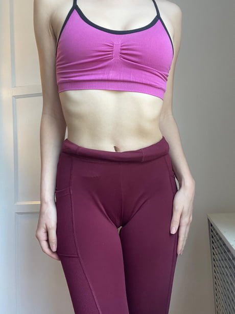 chuck brett add camel toe yoga pants photo