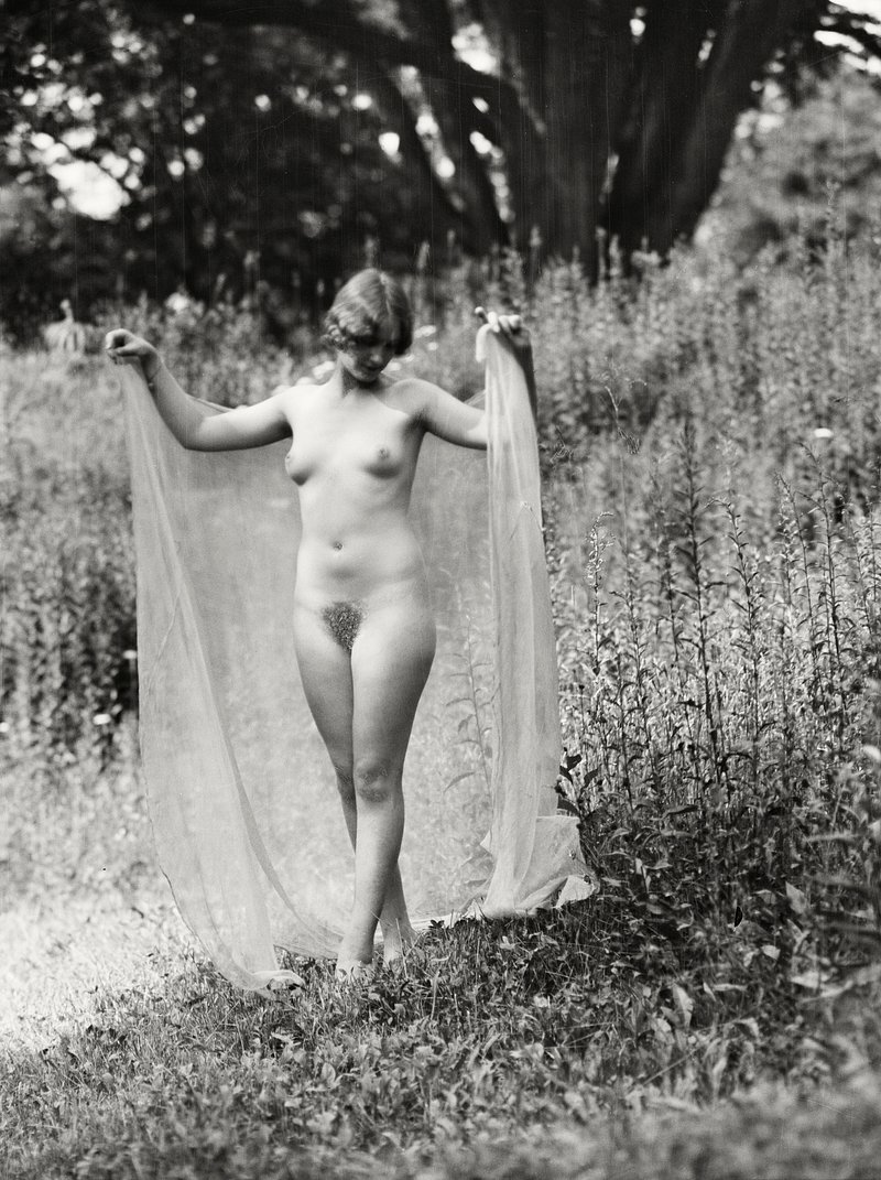 bernard desroches add vintage nude photos photo