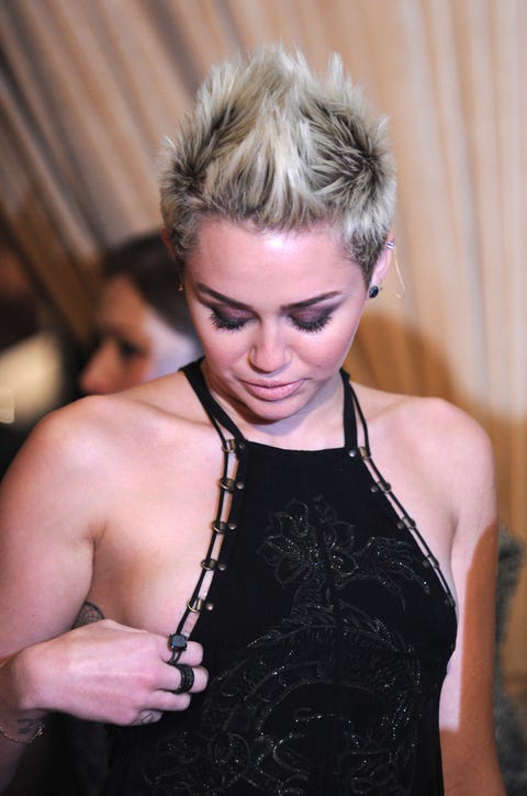 celebrity nipple exposed - trans fucks girl face sitting pussy lick