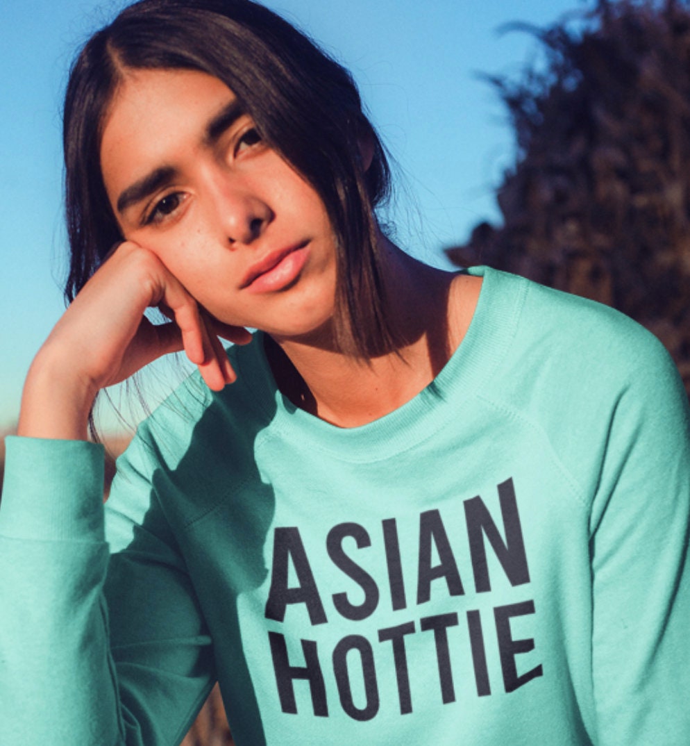 attitude line recommends chinese hottie pic