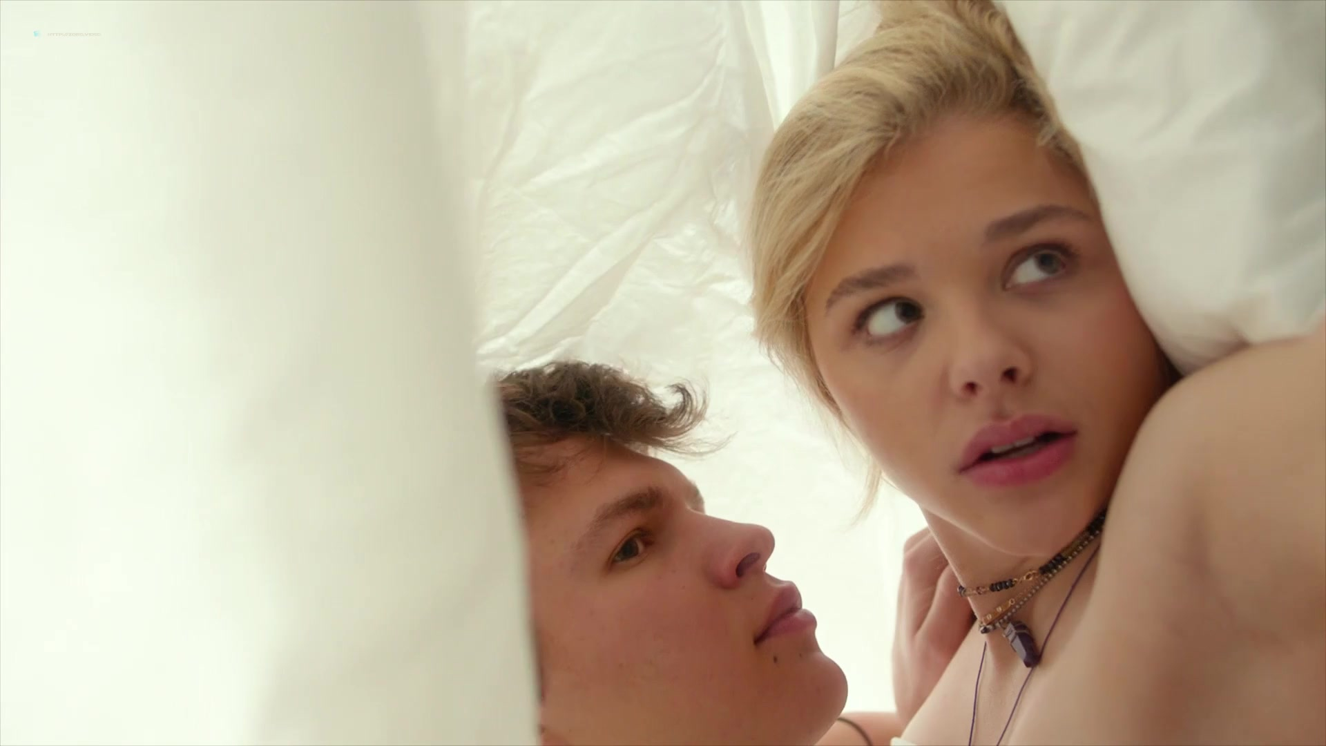 april colinares recommends chloe grace moretz sexscene pic