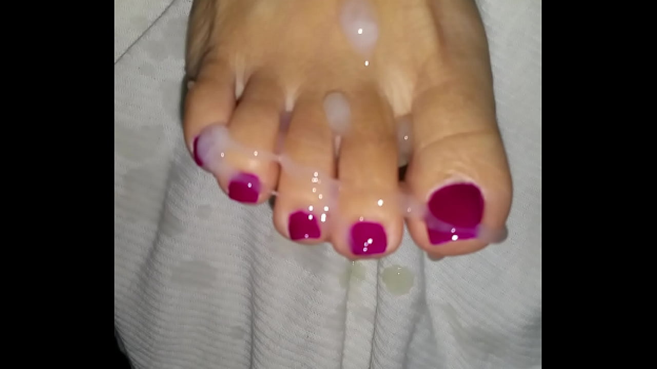 ana bazan add cumming on asian feet photo