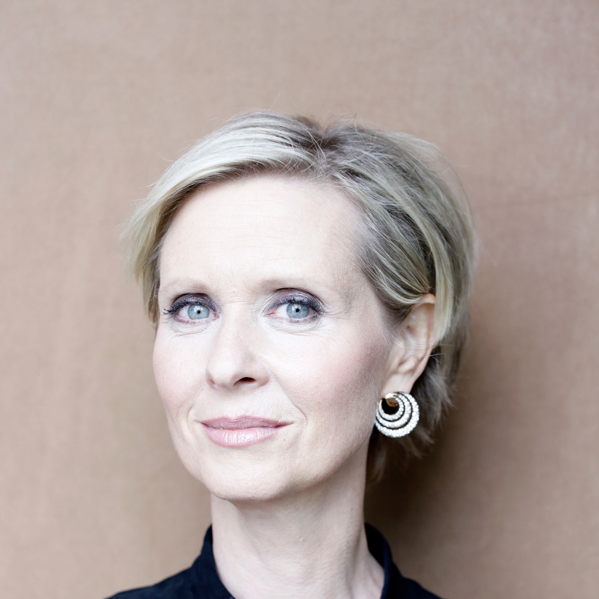 arnold valerio add cynthia nixon full frontal photo