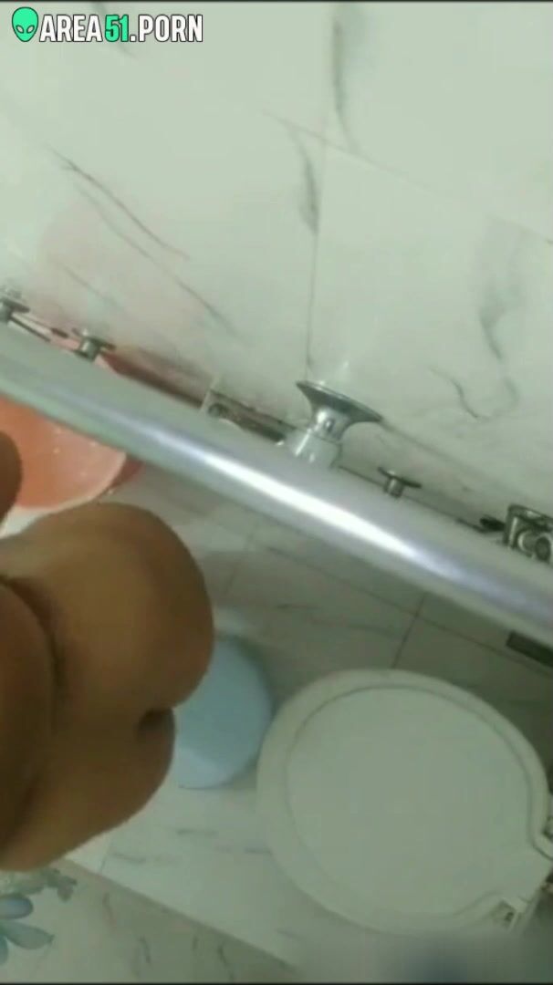 ashutosh vyas add hidden bathroom camera nude photo