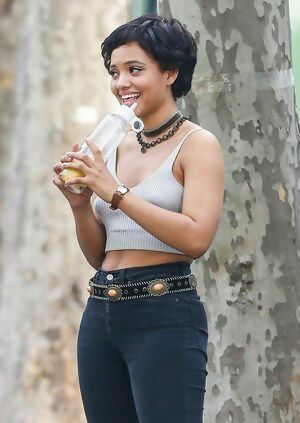 Best of Kiersey clemons boobs