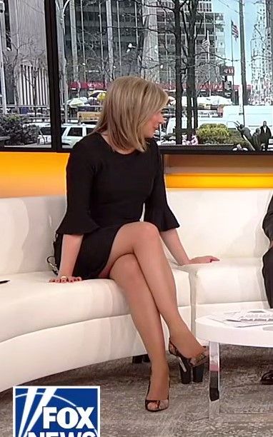 Best of Sandra smith legs