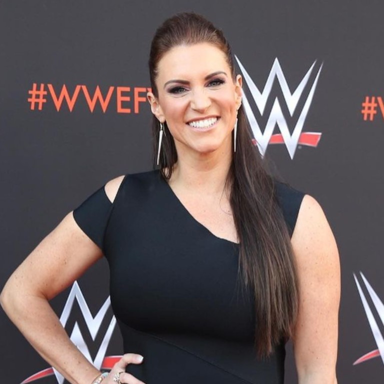 stephanie mcmahon pics