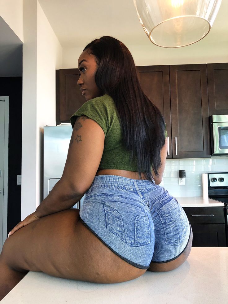 cori hernandez recommends Big Booty Ebony Twitter