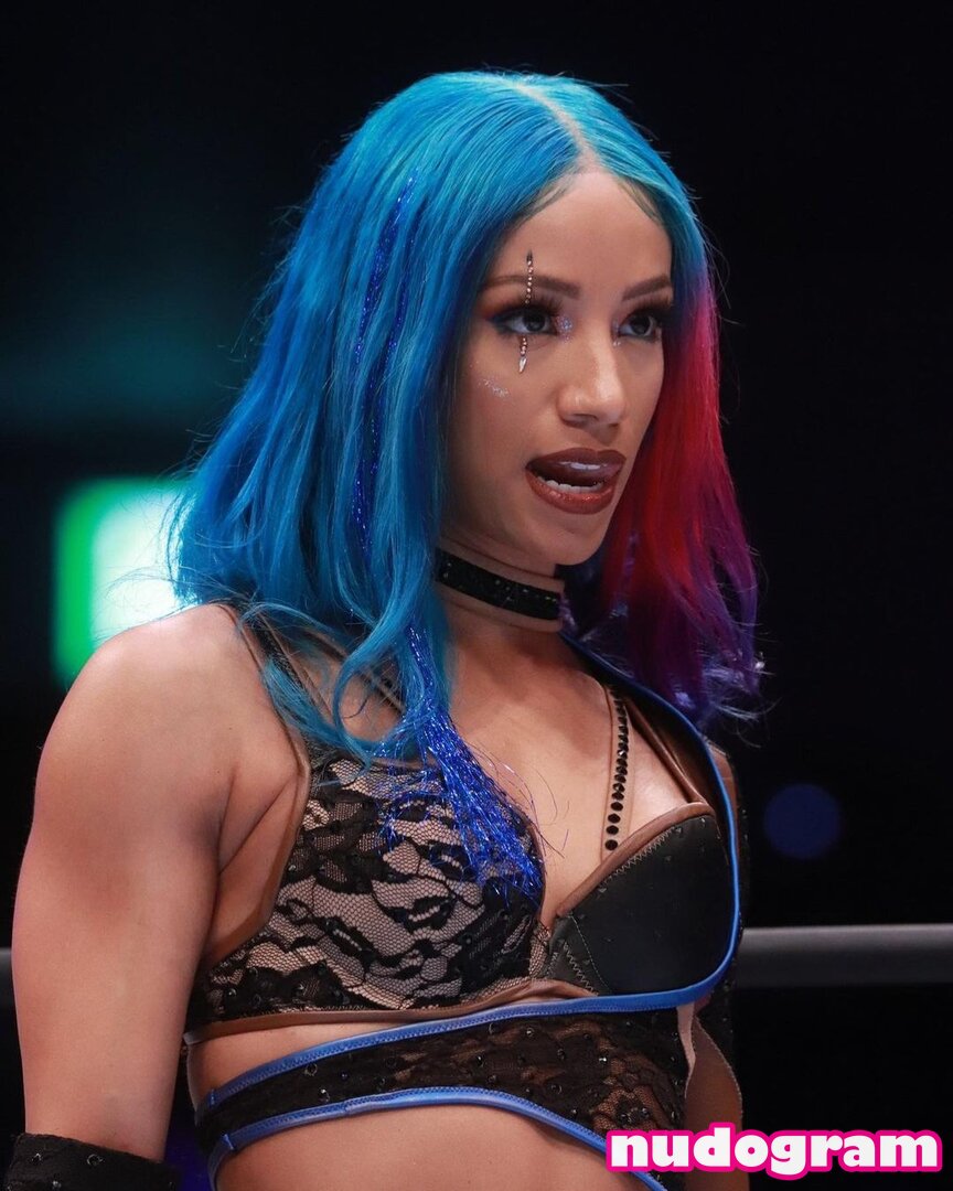 carin scheepers share sasha banks nude leaked photos