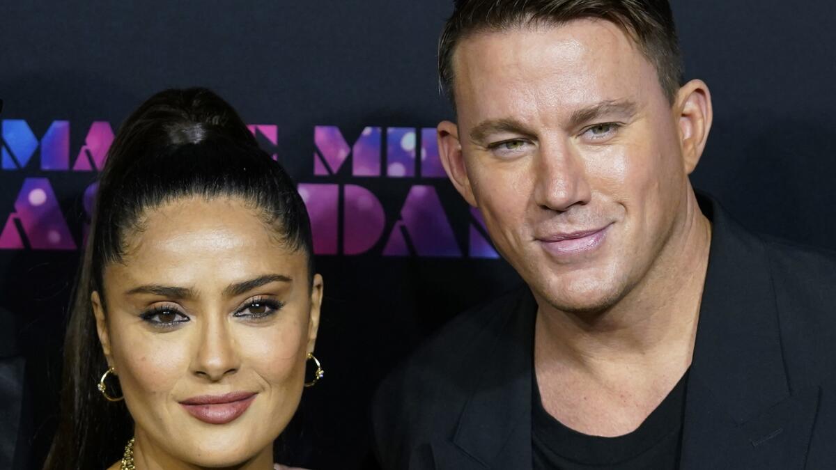 Salma Hayek Videos Pornos wife crazy chaw su latt recommends Salma Hayek Videos Pornos