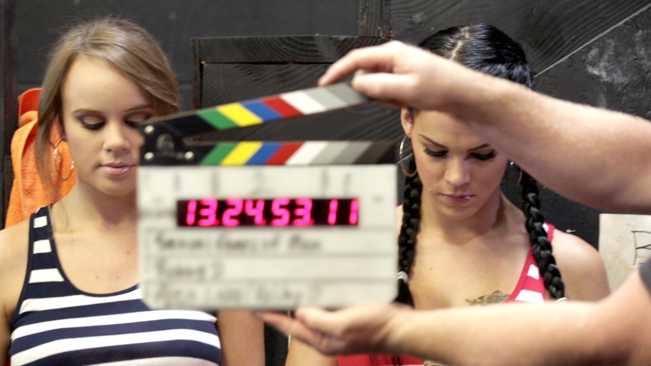 anthony hiraldo add peta jensen bts photo