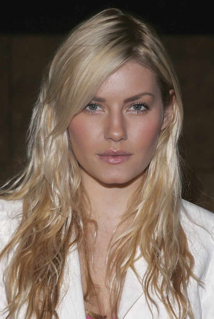 annette hirst recommends Elisha Cuthber Nude