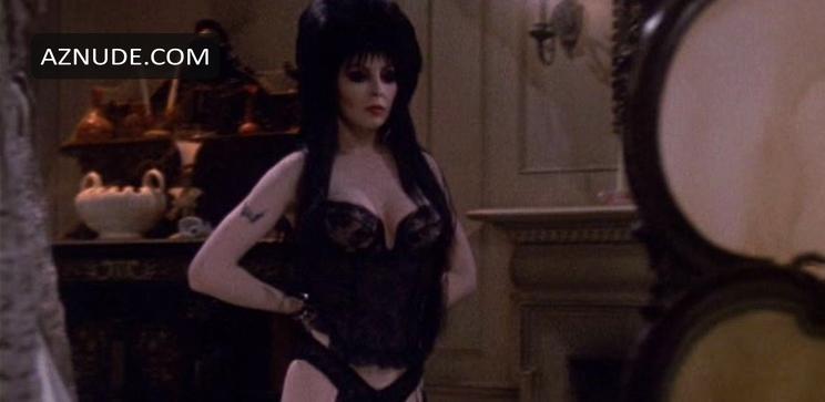 annie zahnow recommends elvira mistress of the dark nude pic