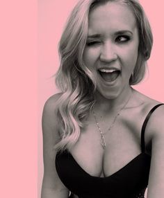 doris oakes add photo emily osment boobies