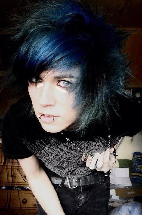 arlene tyler add emo guys with black hair and blue eyes photo