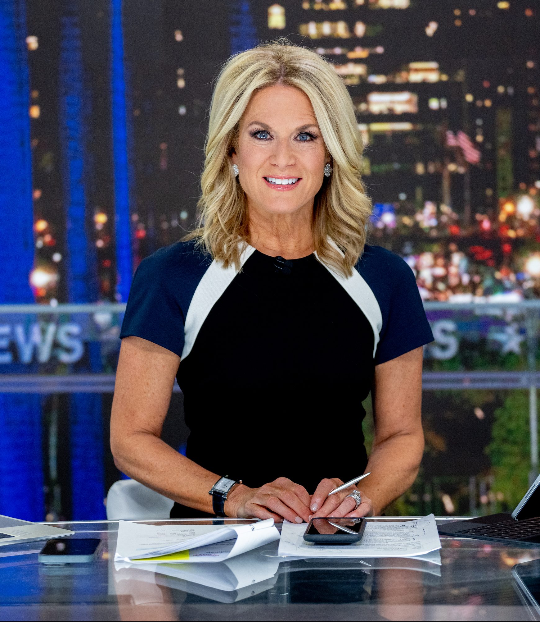 claudia jiang add martha maccallum hot photo