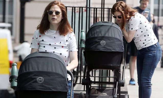 cole bruha recommends rose leslie bikini pic