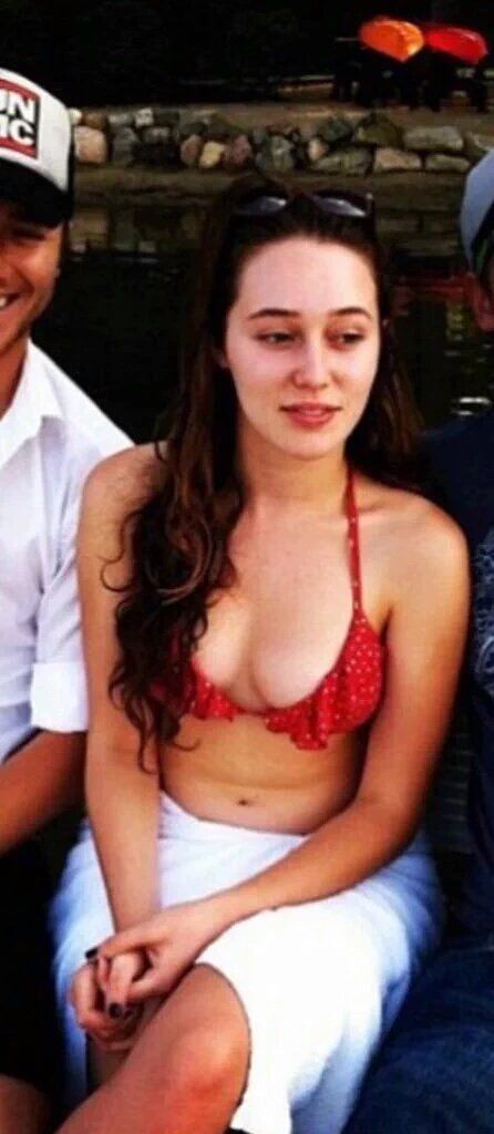 andy spain add photo alycia debnam carey boobs