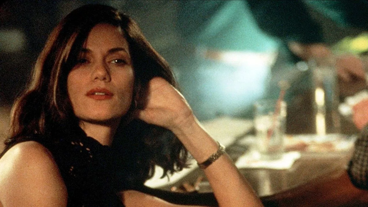 linda fiorentino sexy