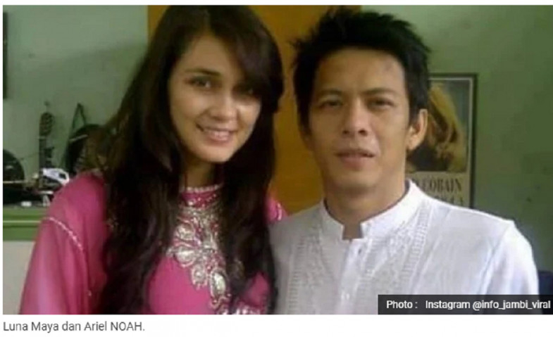 Luna Maya Dan Aril hot lines