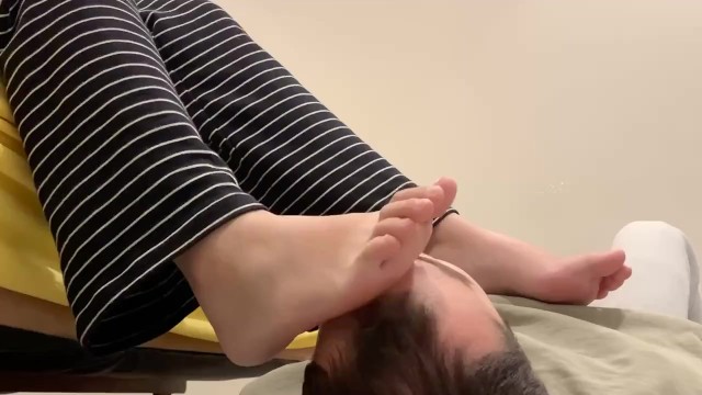 feet slave twitter - drtuber porn big butt latina nude
