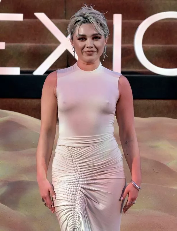 cameron stockton recommends florence pugh boobs naked pic