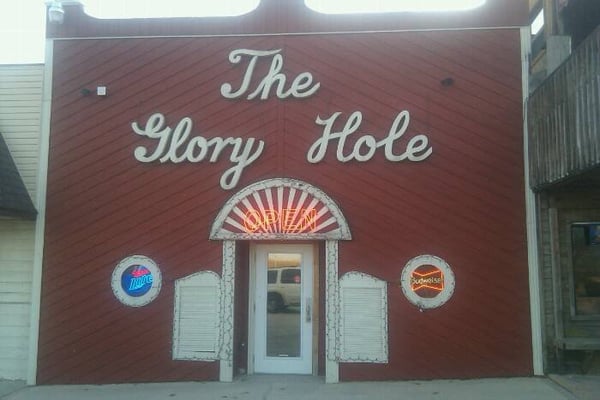 alicia cutting add gloryhole restaurant photo