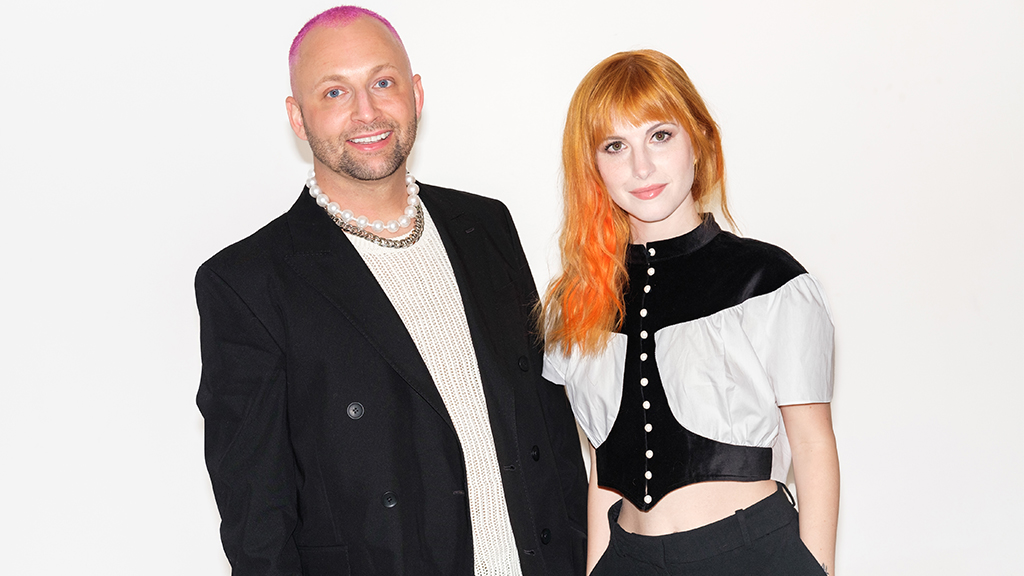 christopher stock recommends hayley williams titties pic