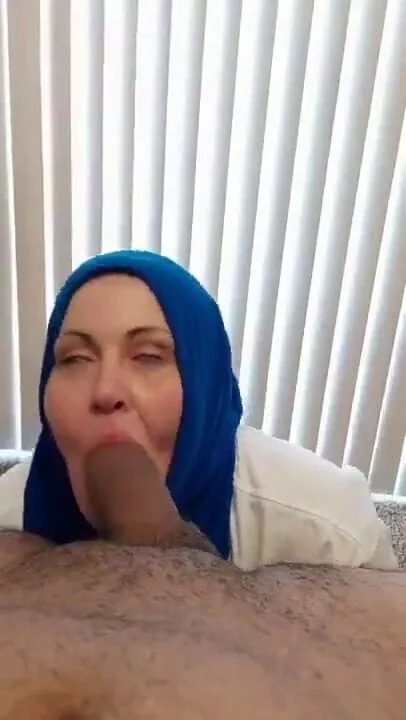 dione colvin recommends hijab blowjib pic