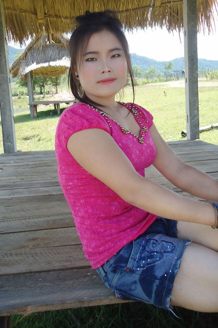 hmong onlyfans leaked - solo boob play susan oliver naked