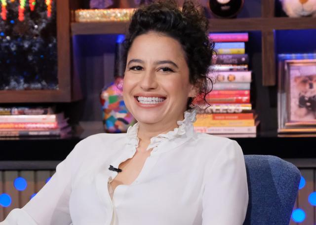 darian alexander recommends Ilana Glazer Nide