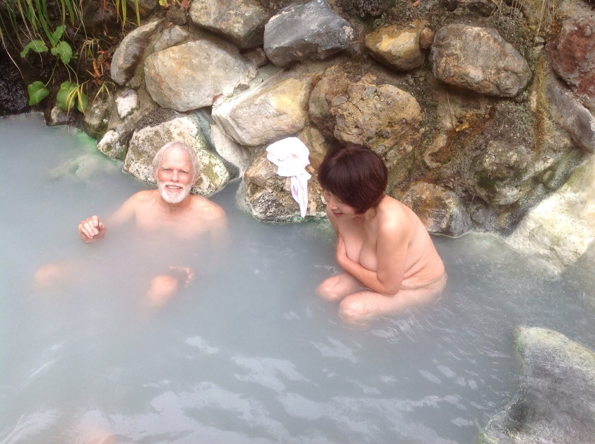 japanese hot springs nude