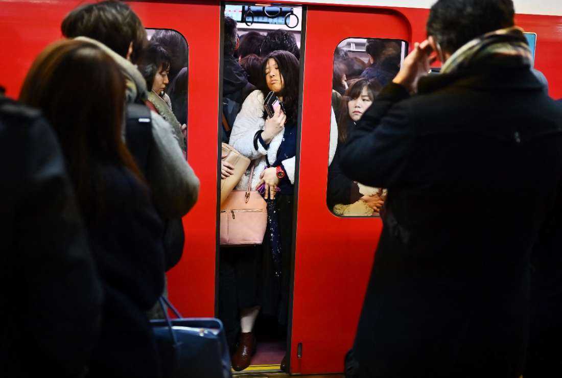 alicia wingate recommends japanese train groped pic