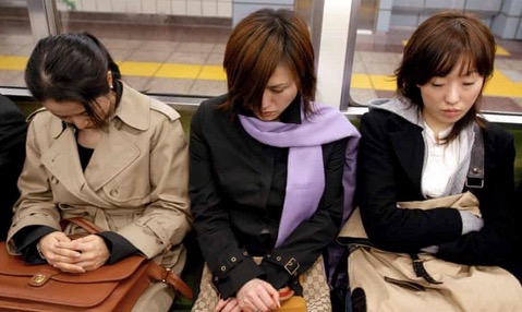 dean nell recommends japanese train groped pic