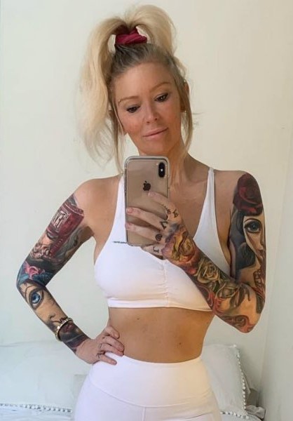 aung nyein cham recommends jenna jameson threesome pic