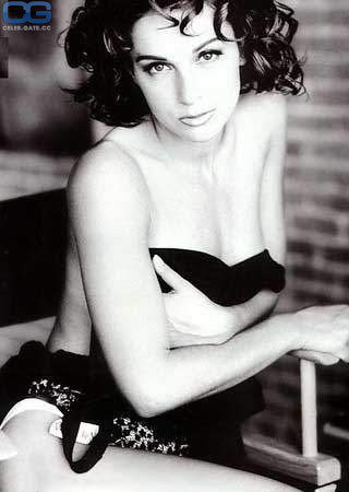 jennifer grey naked