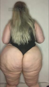 caroline baggett recommends jexkaawolves booty pic