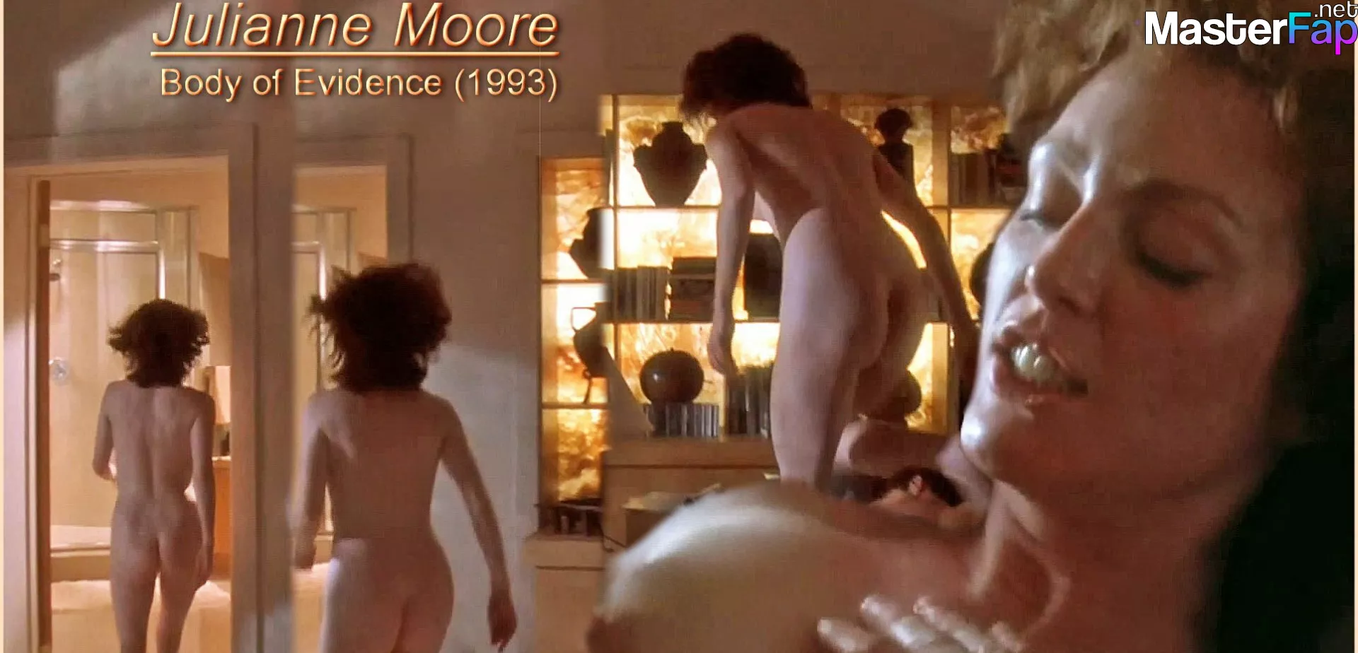 christina tedrick recommends Julianne Moore Naked