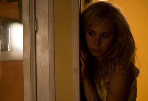 bruce a thompson recommends Juno Temple Ass