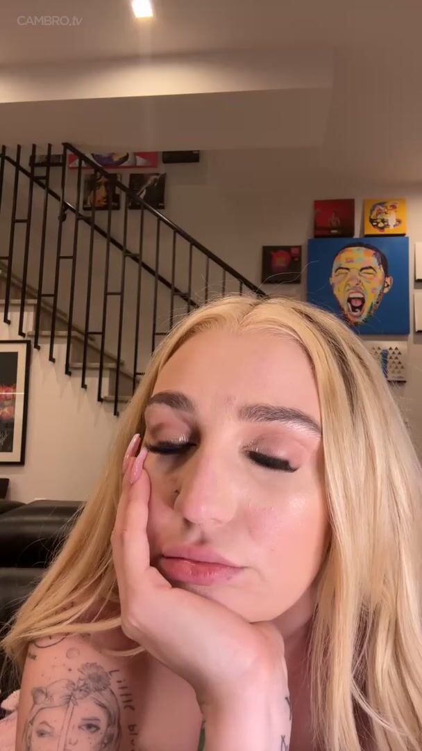 kendra sunderland live