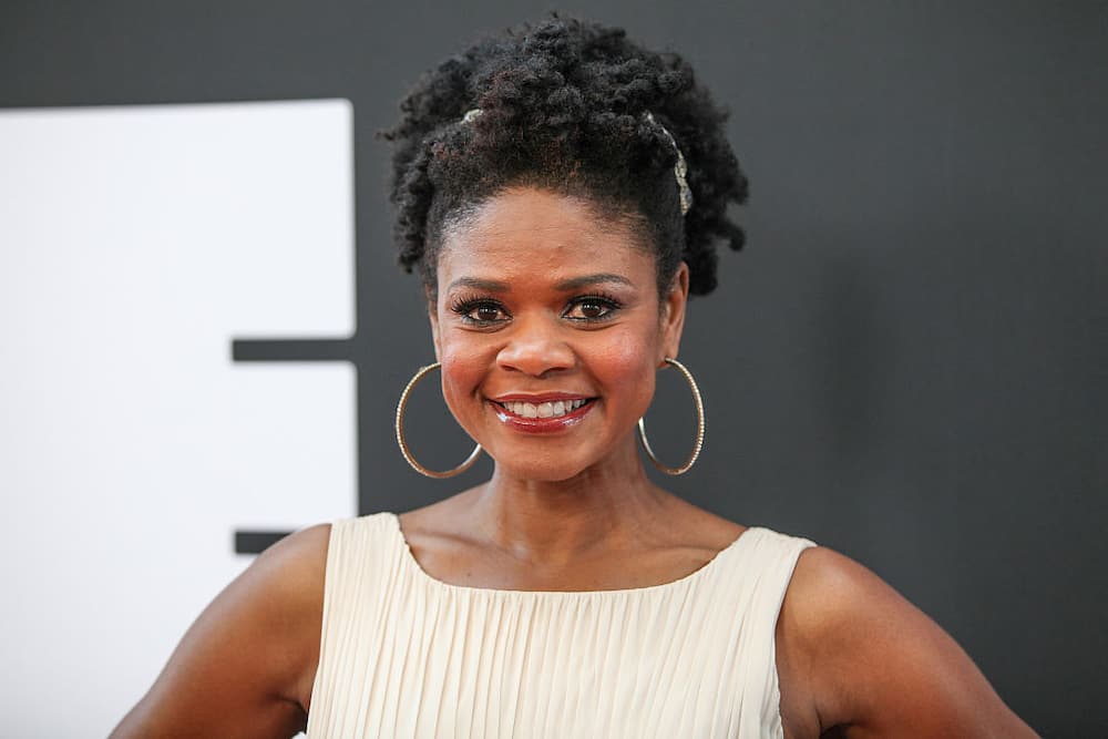 amanda skeldon share kimberly elise feet photos