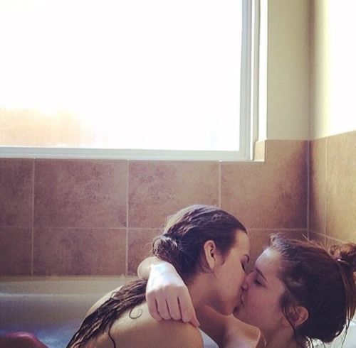 adam chaney recommends Lesbians Making Out In Shower