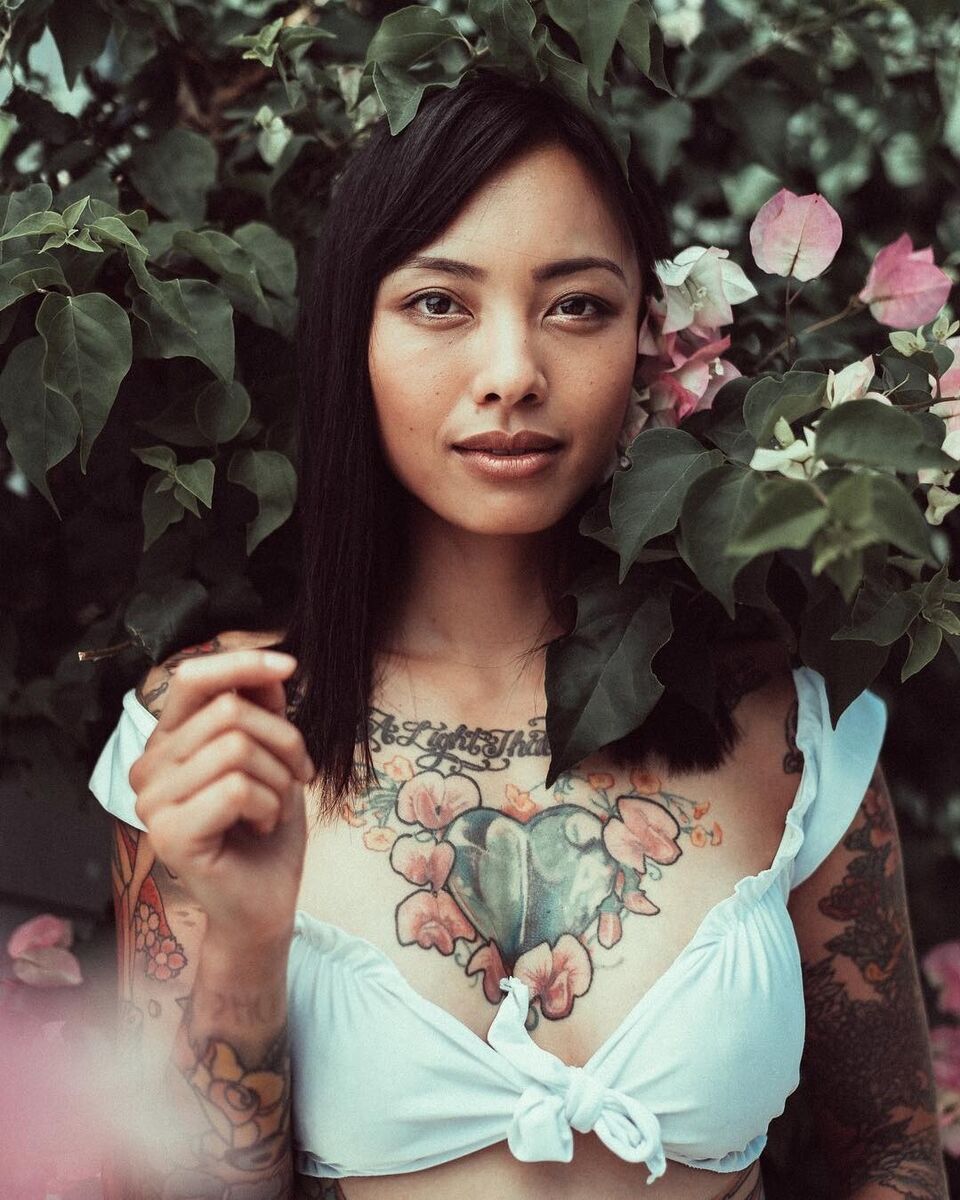 christy hooks recommends levy tran sexy pic