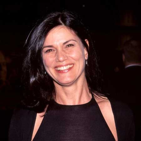 Linda Fiorentino Hot swim wear