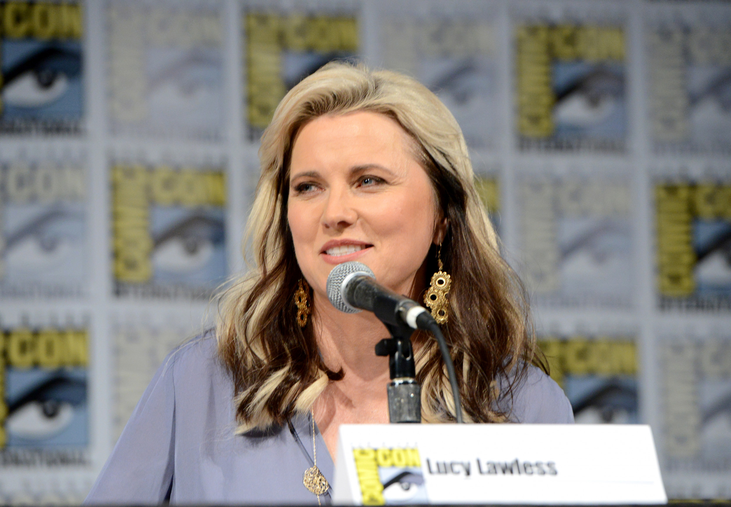 bill wimpey add photo lucy lawless pron