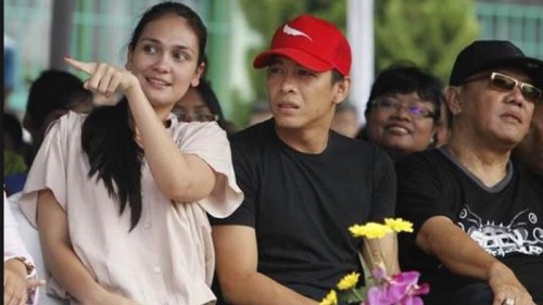 carin lang add photo luna maya dan ariel