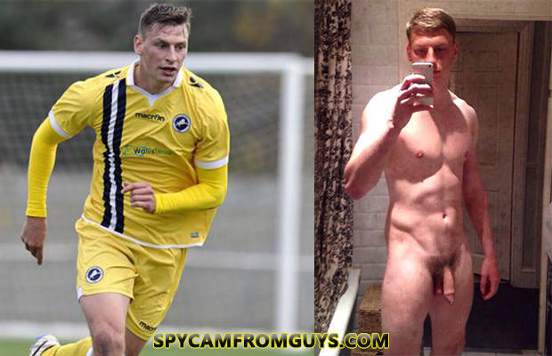 amber g howard recommends male nude soccer pic